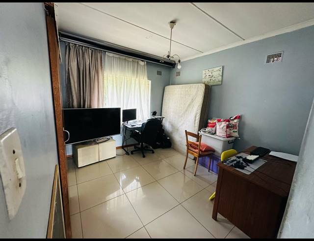 3 BEDROOM HOUSE FOR SALE IN FILLAN PARK
